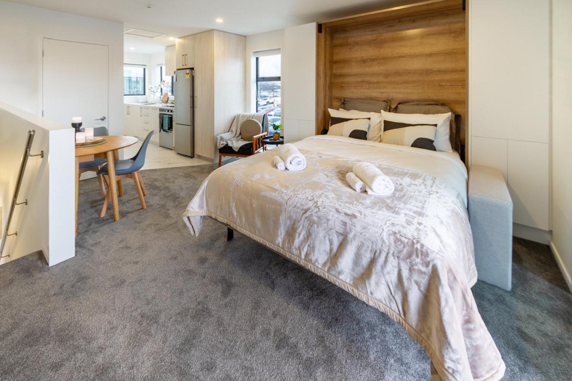 Luxurious Studio Prime Location City Centre Крайстчерч Екстер'єр фото